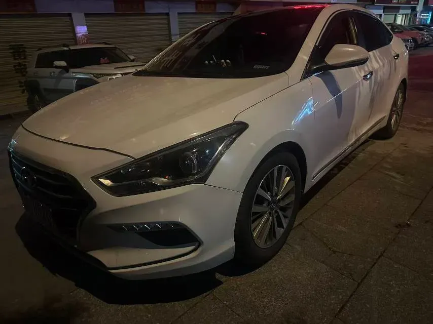 2017 Hyundai Mistra 1.8L 143HP L4 6AT,autocango,china used car exporter,china ev exporter,chinese used car exporter,chinese used ev exporter