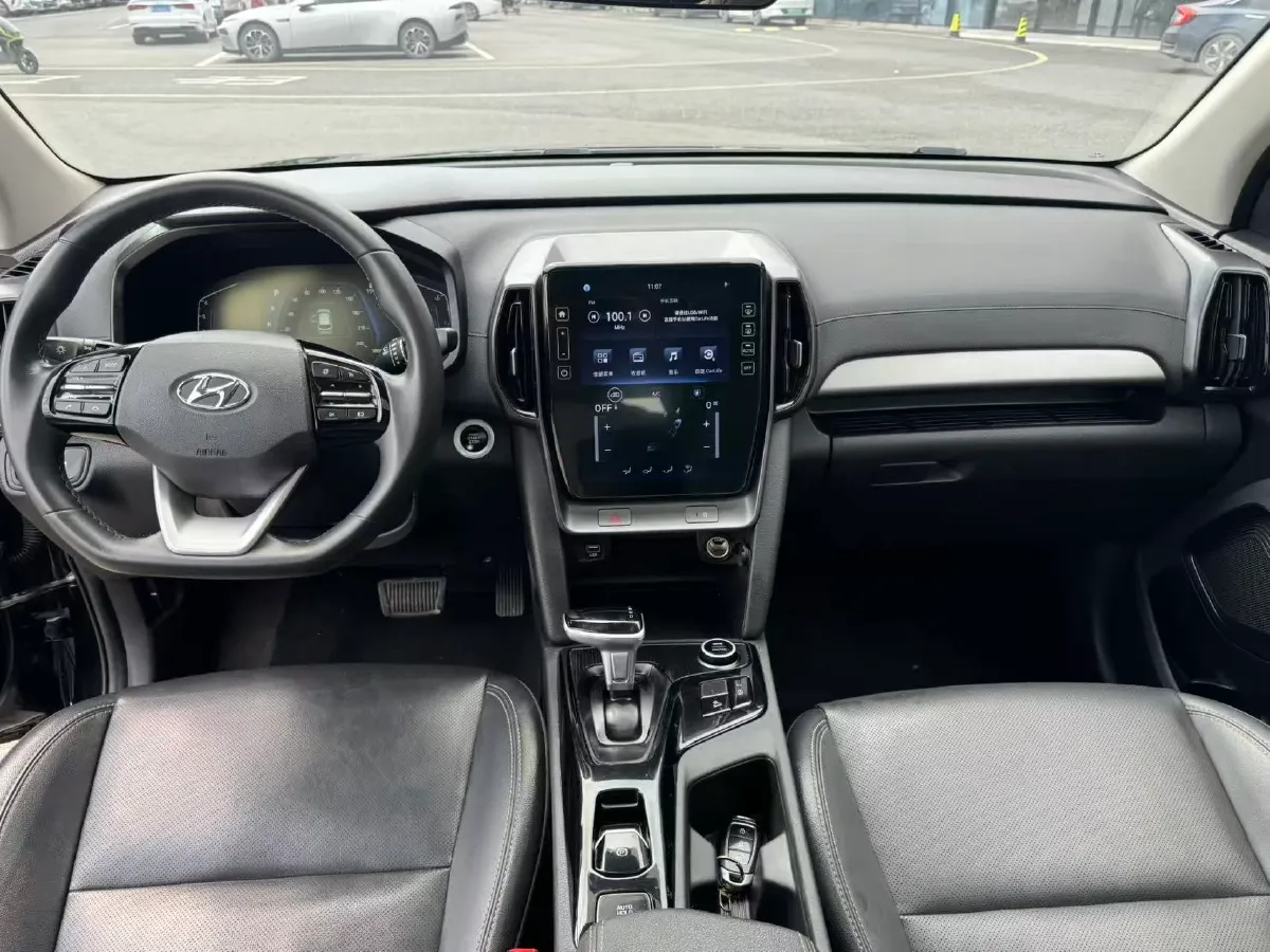 2021 Hyundai ix35 2.0L 160HP L4 6AT,autocango,china used car exporter,china ev exporter,chinese used car exporter,chinese used ev exporter