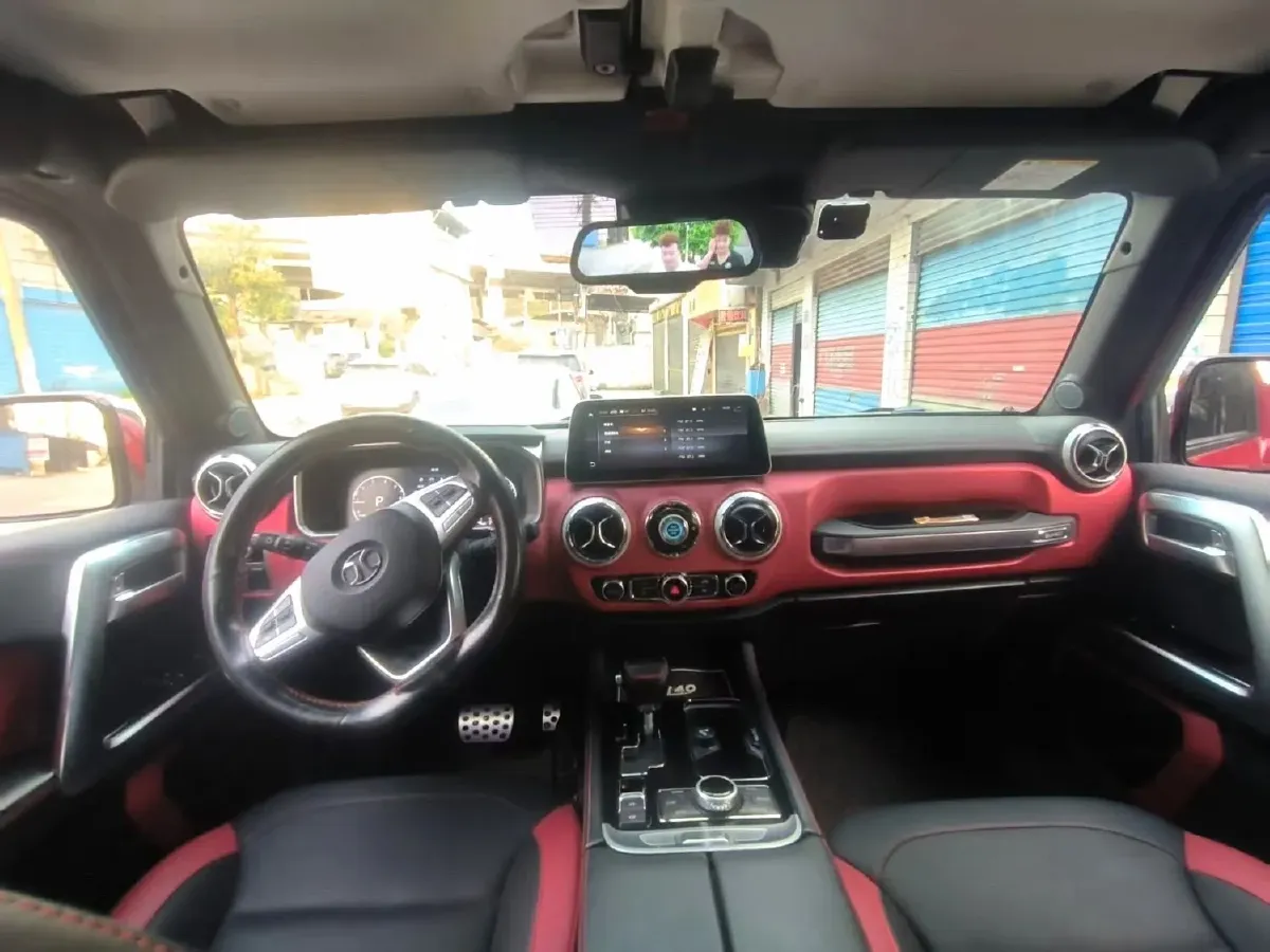 2018 Beijing BJ40 2.3T 250HP L4 6AT,autocango,china used car exporter,china ev exporter,chinese used car exporter,chinese used ev exporter