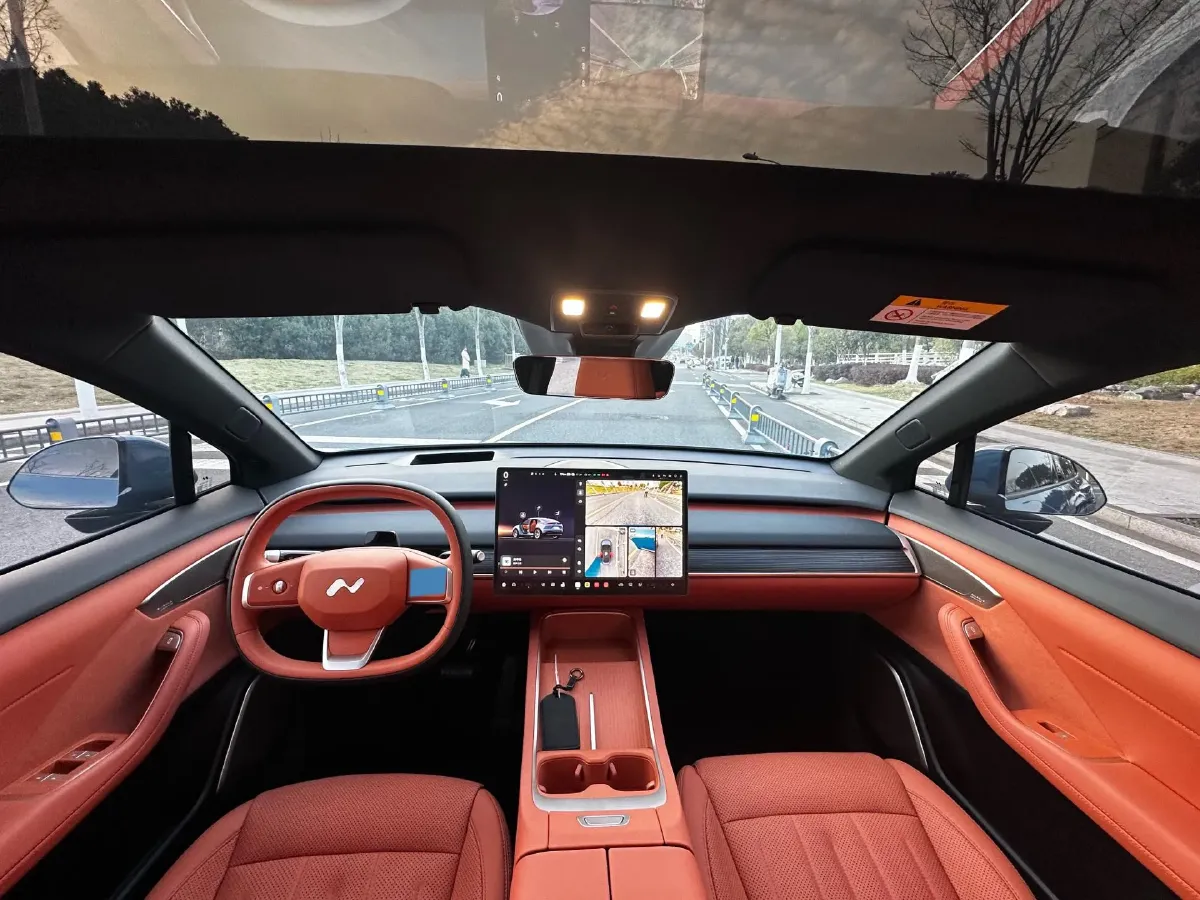 2024 ONVO L60 BEV 60KWH,autocango,china used car exporter,china ev exporter,chinese used car exporter,chinese used ev exporter