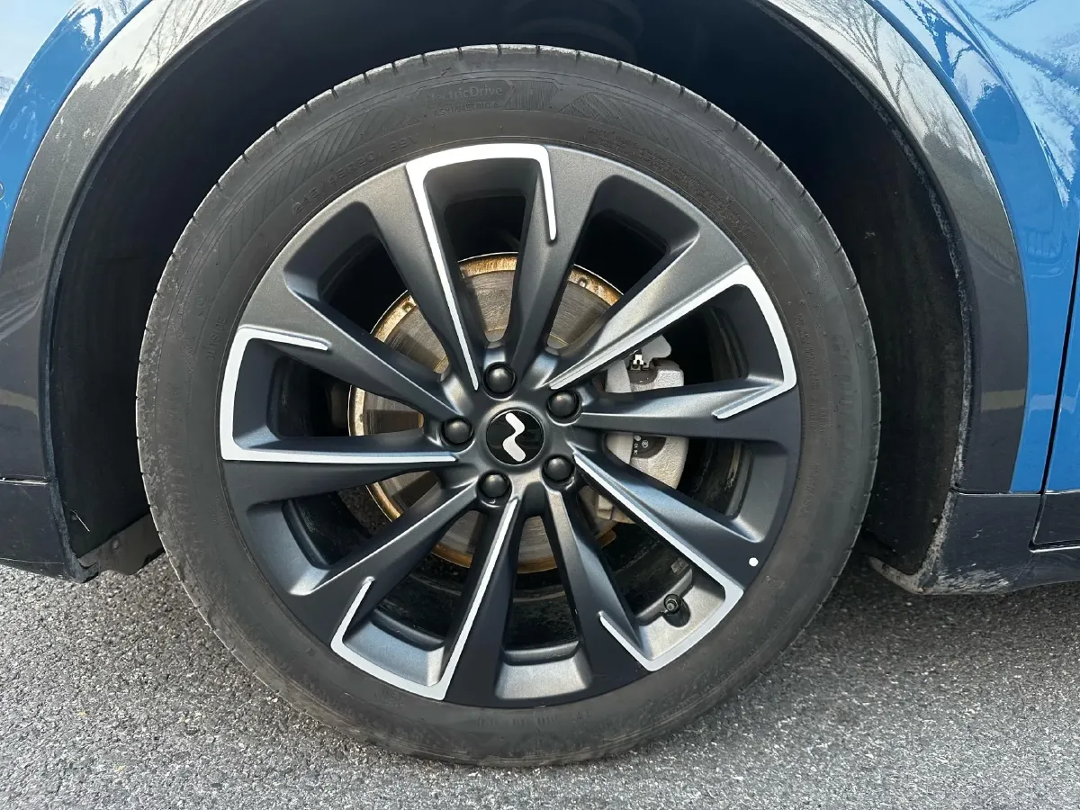 2024 ONVO L60 BEV 60KWH,autocango,china used car exporter,china ev exporter,chinese used car exporter,chinese used ev exporter