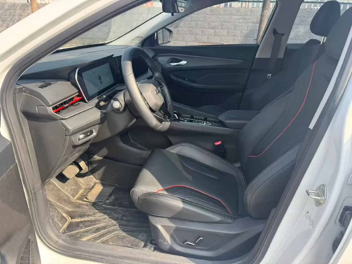 2024 Geely Binray 1.5T 181HP L4 7DCT,autocango,china used car exporter,china ev exporter,chinese used car exporter,chinese used ev exporter