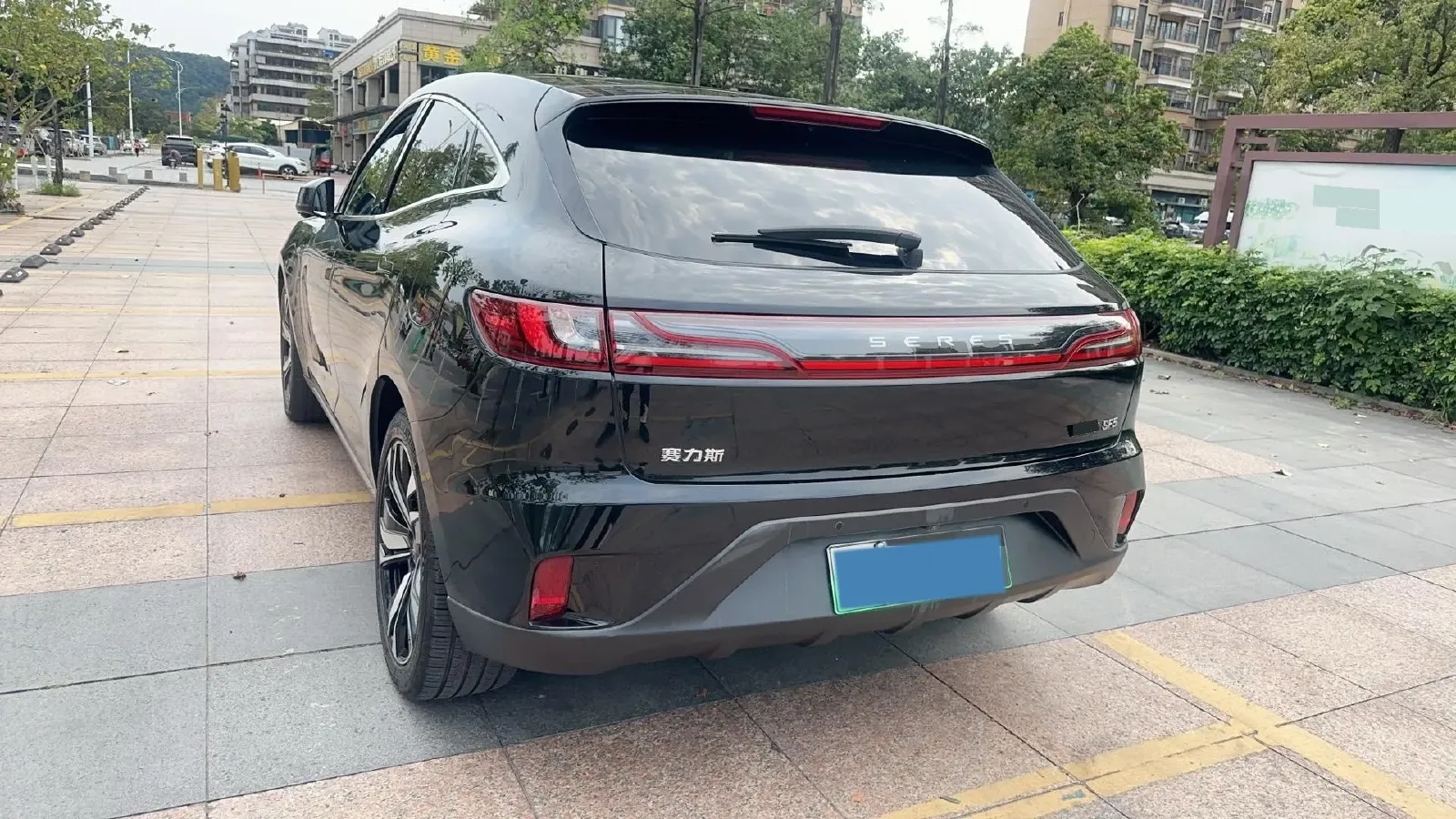 2021 SERES SF5 Range Extended 112HP REEV 35KWH,autocango,china used car exporter,china ev exporter,chinese used car exporter,chinese used ev exporter