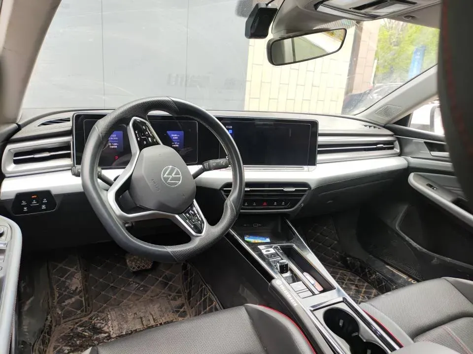 2024 Volkswagen Lamando 1.4T 150HP L4 7DCT,autocango,china used car exporter,china ev exporter,chinese used car exporter,chinese used ev exporter