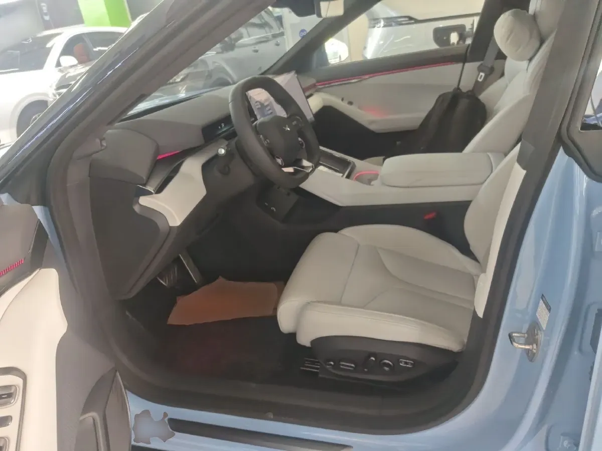 2025 Xpeng P7 BEV,autocango,china used car exporter,china ev exporter,chinese used car exporter,chinese used ev exporter