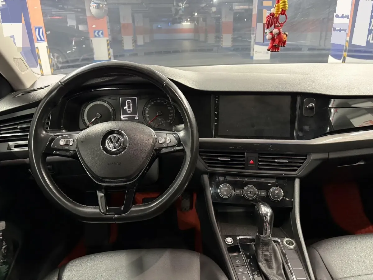 2019 Bestune T77 1.2T 143HP L4 7DCT,autocango,china used car exporter,china ev exporter,chinese used car exporter,chinese used ev exporter