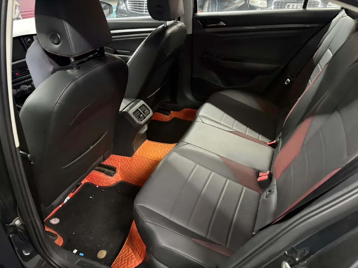 2019 Bestune T77 1.2T 143HP L4 7DCT,autocango,china used car exporter,china ev exporter,chinese used car exporter,chinese used ev exporter