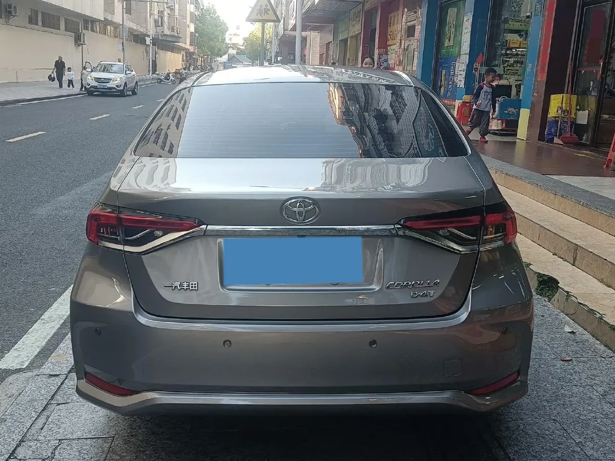 2021 Toyota Corolla 1.2T 116HP L4 CVT,autocango,china used car exporter,china ev exporter,chinese used car exporter,chinese used ev exporter