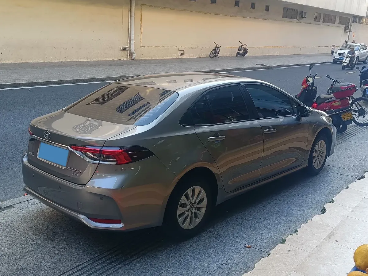 2021 Toyota Corolla 1.2T 116HP L4 CVT,autocango,china used car exporter,china ev exporter,chinese used car exporter,chinese used ev exporter