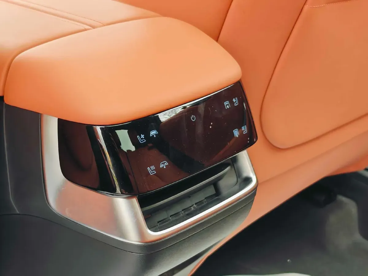 2025 ChangAn QiYuan E07 REEV 150HP REEV 39.05KWH,autocango,china used car exporter,china ev exporter,chinese used car exporter,chinese used ev exporter