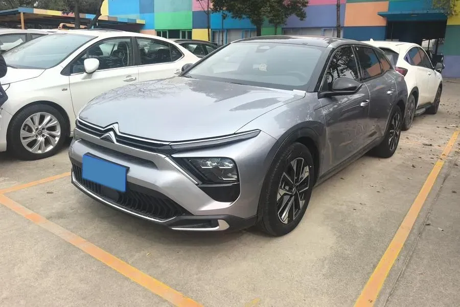 2021 Citroen C5 X 1.6T 175HP L4 8AT,autocango,china used car exporter,china ev exporter,chinese used car exporter,chinese used ev exporter