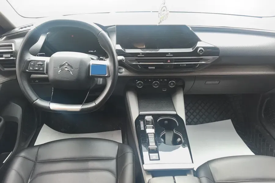 2021 Citroen C5 X 1.6T 175HP L4 8AT,autocango,china used car exporter,china ev exporter,chinese used car exporter,chinese used ev exporter