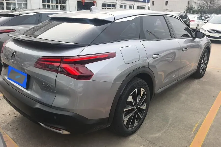2021 Citroen C5 X 1.6T 175HP L4 8AT,autocango,china used car exporter,china ev exporter,chinese used car exporter,chinese used ev exporter