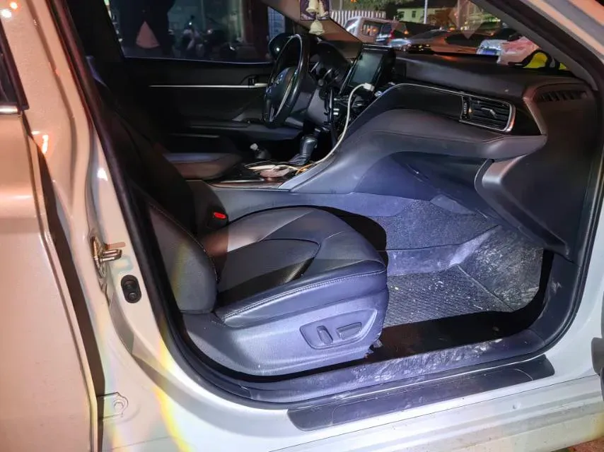 2023 Toyota Camry 2.0L 177HP L4 CVT,autocango,china used car exporter,china ev exporter,chinese used car exporter,chinese used ev exporter