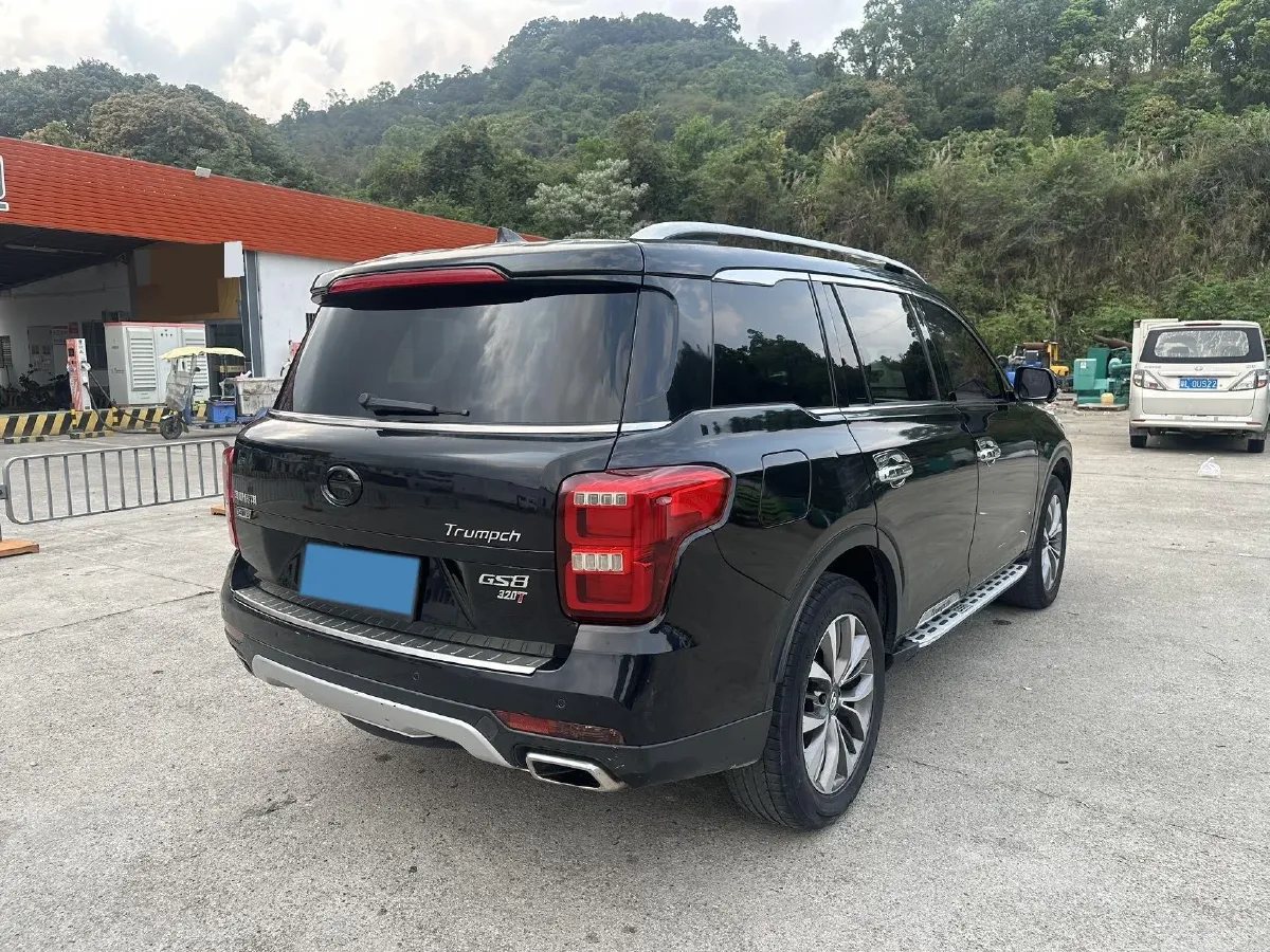 2017 GAC Trumpchi GS8 2.0T 201HP L4 6AT,autocango,china used car exporter,china ev exporter,chinese used car exporter,chinese used ev exporter
