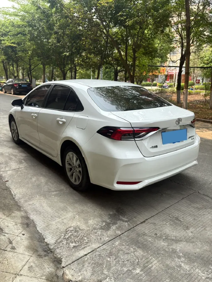 2021 Toyota Corolla 1.2T 116HP L4 CVT,autocango,china used car exporter,china ev exporter,chinese used car exporter,chinese used ev exporter
