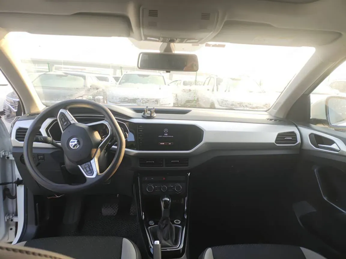 2021 Volkswagen Tacqua 1.5L 113HP L4 6AT,autocango,china used car exporter,china ev exporter,chinese used car exporter,chinese used ev exporter