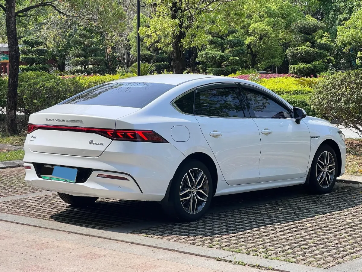 2021 Haval F7 1.5T 169HP L4 7DCT,autocango,china used car exporter,china ev exporter,chinese used car exporter,chinese used ev exporter