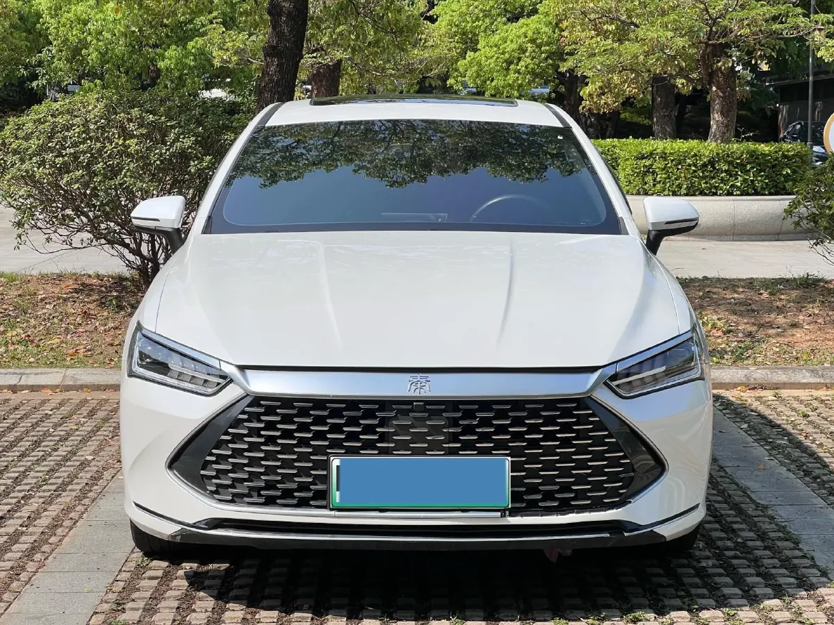 2021 Haval F7 1.5T 169HP L4 7DCT,autocango,china used car exporter,china ev exporter,chinese used car exporter,chinese used ev exporter