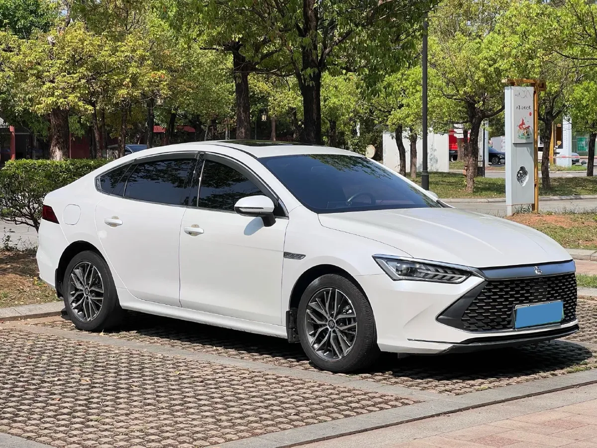 2021 Haval F7 1.5T 169HP L4 7DCT,autocango,china used car exporter,china ev exporter,chinese used car exporter,chinese used ev exporter