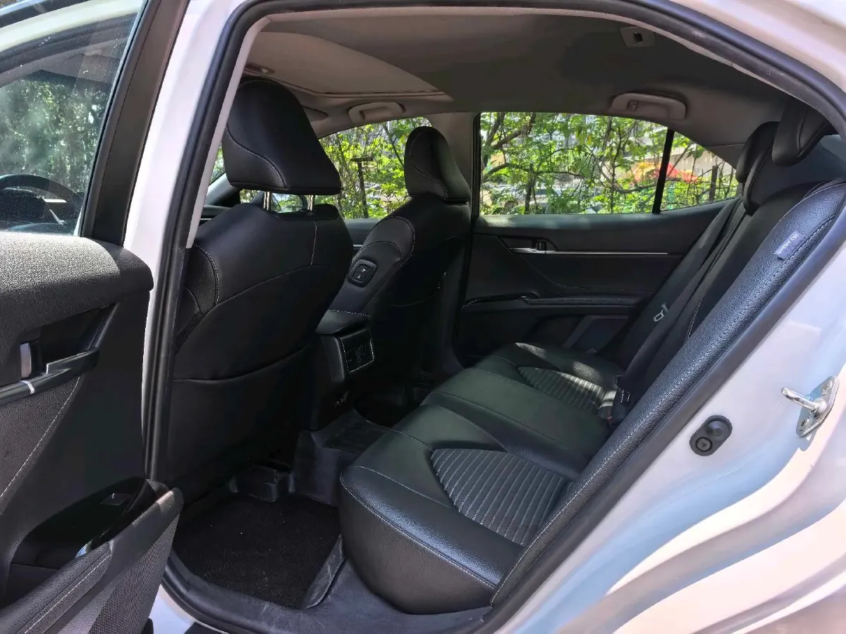 2022 Toyota Camry 2.0L 178HP L4 CVT,autocango,china used car exporter,china ev exporter,chinese used car exporter,chinese used ev exporter