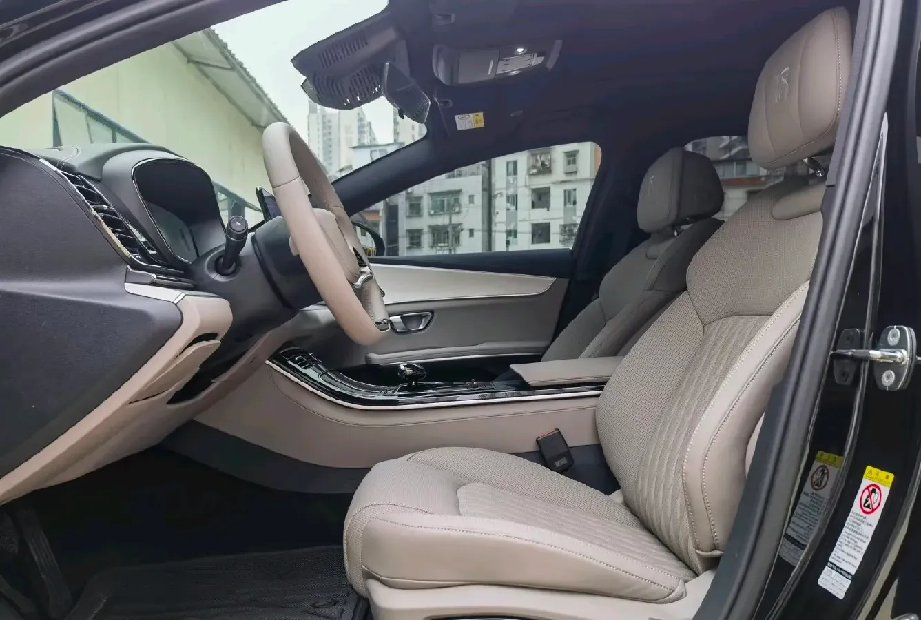 2025 BYD Han 1.5T 156HP L4 E-CVT PHEV,autocango,china used car exporter,china ev exporter,chinese used car exporter,chinese used ev exporter