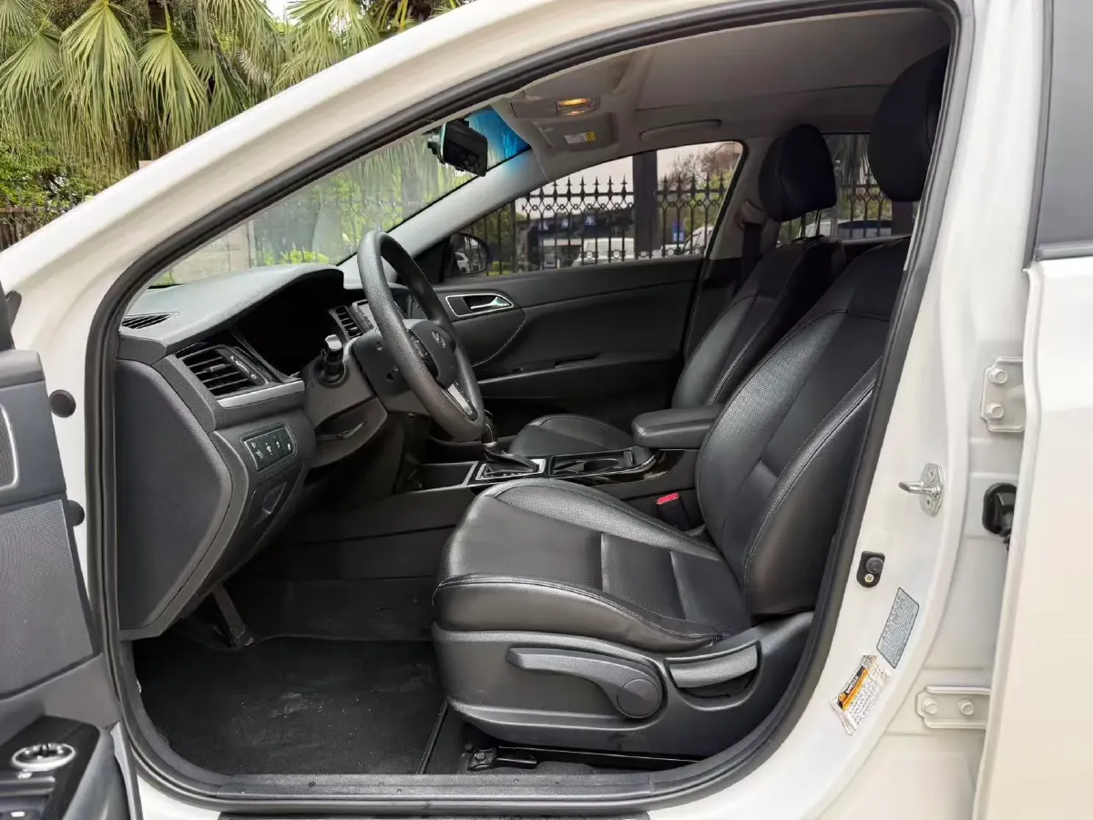 2017 Hyundai Mistra 1.8L 143HP L4 6AT,autocango,china used car exporter,china ev exporter,chinese used car exporter,chinese used ev exporter