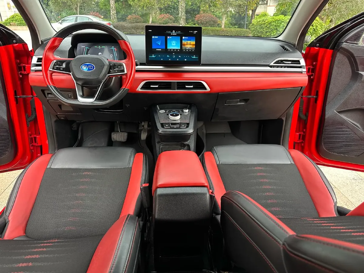 2021 BYD Dolphin BEV 30.7KWH,autocango,china used car exporter,china ev exporter,chinese used car exporter,chinese used ev exporter