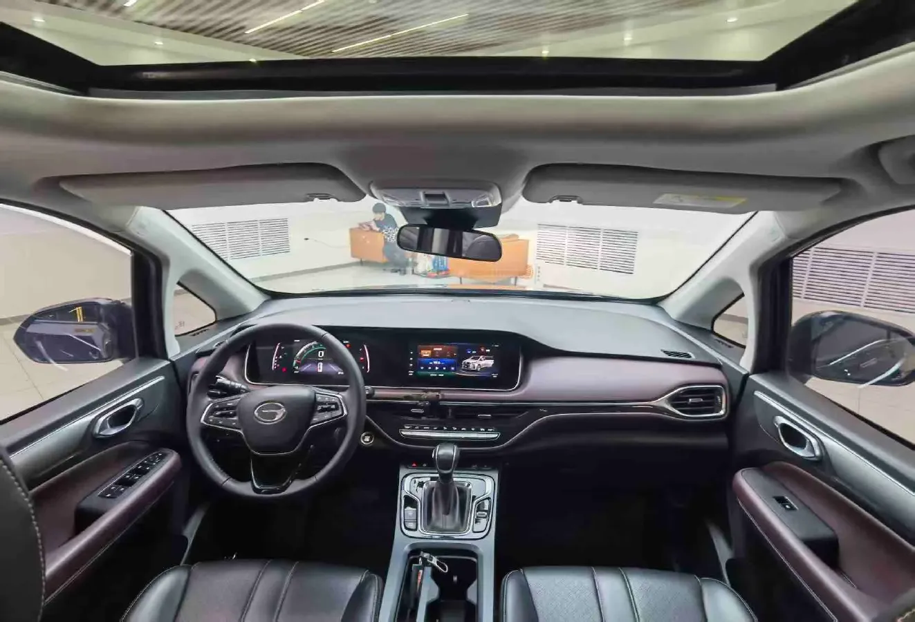 2021 GAC Trumpchi M6 1.5T 169HP L4 7DCT,autocango,china used car exporter,china ev exporter,chinese used car exporter,chinese used ev exporter