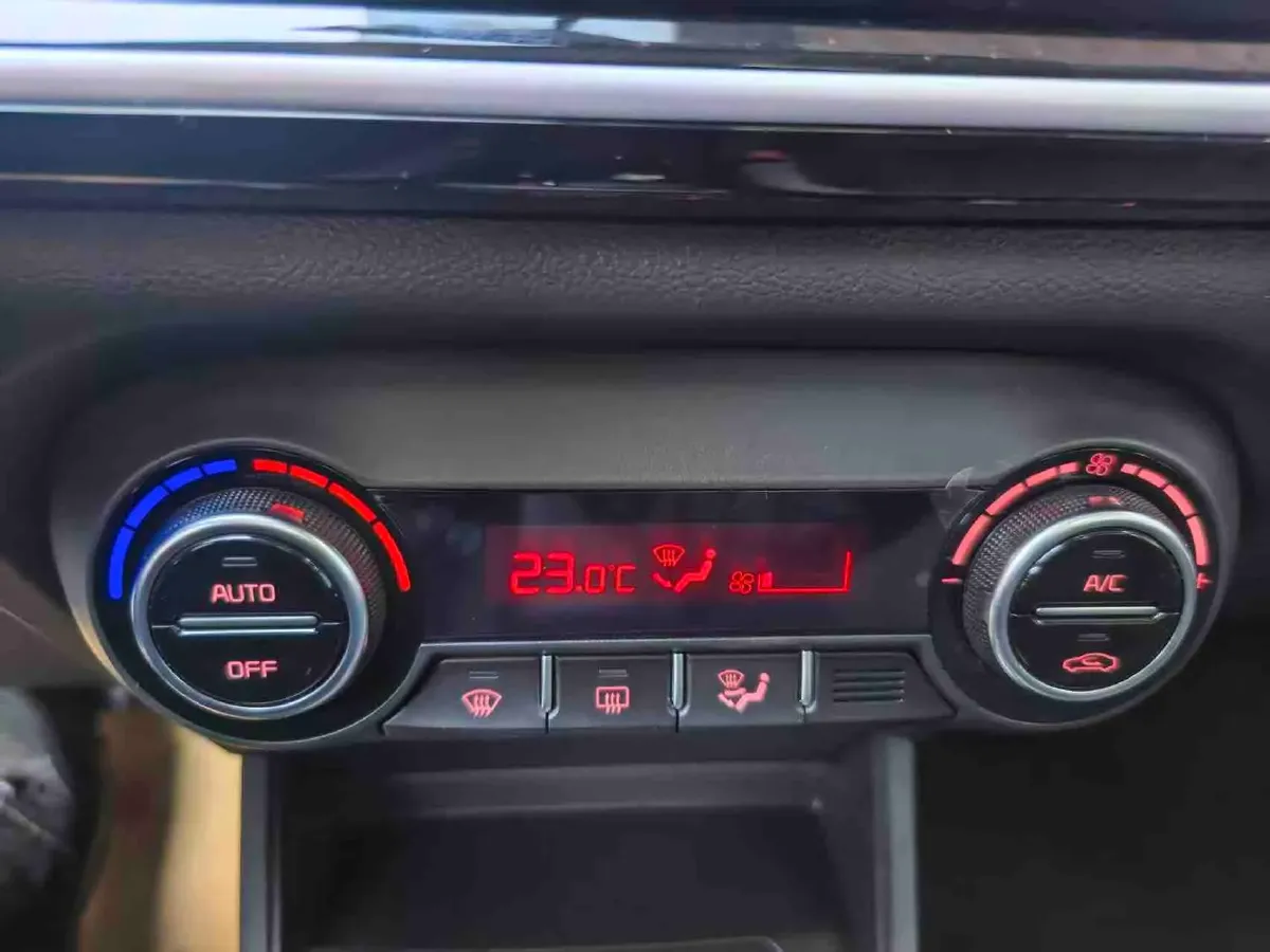 2021 Kia KX1 1.4L 100HP L4 CVT,autocango,china used car exporter,china ev exporter,chinese used car exporter,chinese used ev exporter