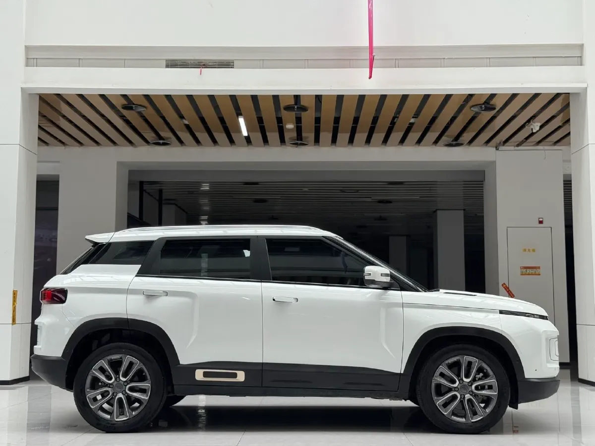 2021 Geely ICON 1.5T 177HP L3 7DCT,autocango,china used car exporter,china ev exporter,chinese used car exporter,chinese used ev exporter