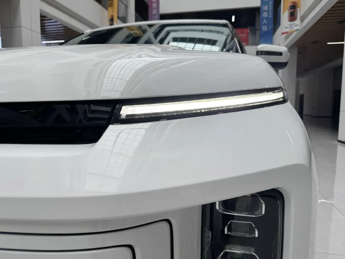 2021 Geely ICON 1.5T 177HP L3 7DCT,autocango,china used car exporter,china ev exporter,chinese used car exporter,chinese used ev exporter