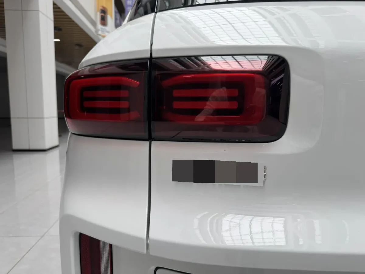 2021 Geely ICON 1.5T 177HP L3 7DCT,autocango,china used car exporter,china ev exporter,chinese used car exporter,chinese used ev exporter