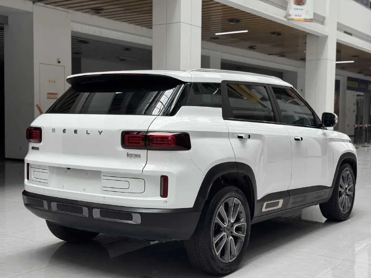 2021 Geely ICON 1.5T 177HP L3 7DCT,autocango,china used car exporter,china ev exporter,chinese used car exporter,chinese used ev exporter