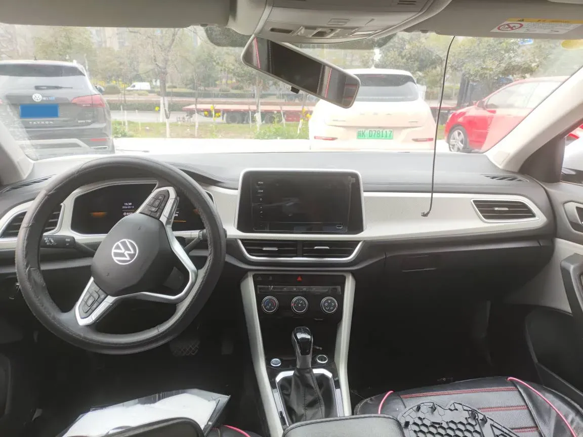 2023 Volkswagen T-Roc 1.4T 150HP L4 7DCT,autocango,china used car exporter,china ev exporter,chinese used car exporter,chinese used ev exporter