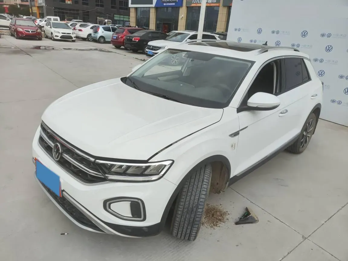 2023 Volkswagen T-Roc 1.4T 150HP L4 7DCT,autocango,china used car exporter,china ev exporter,chinese used car exporter,chinese used ev exporter