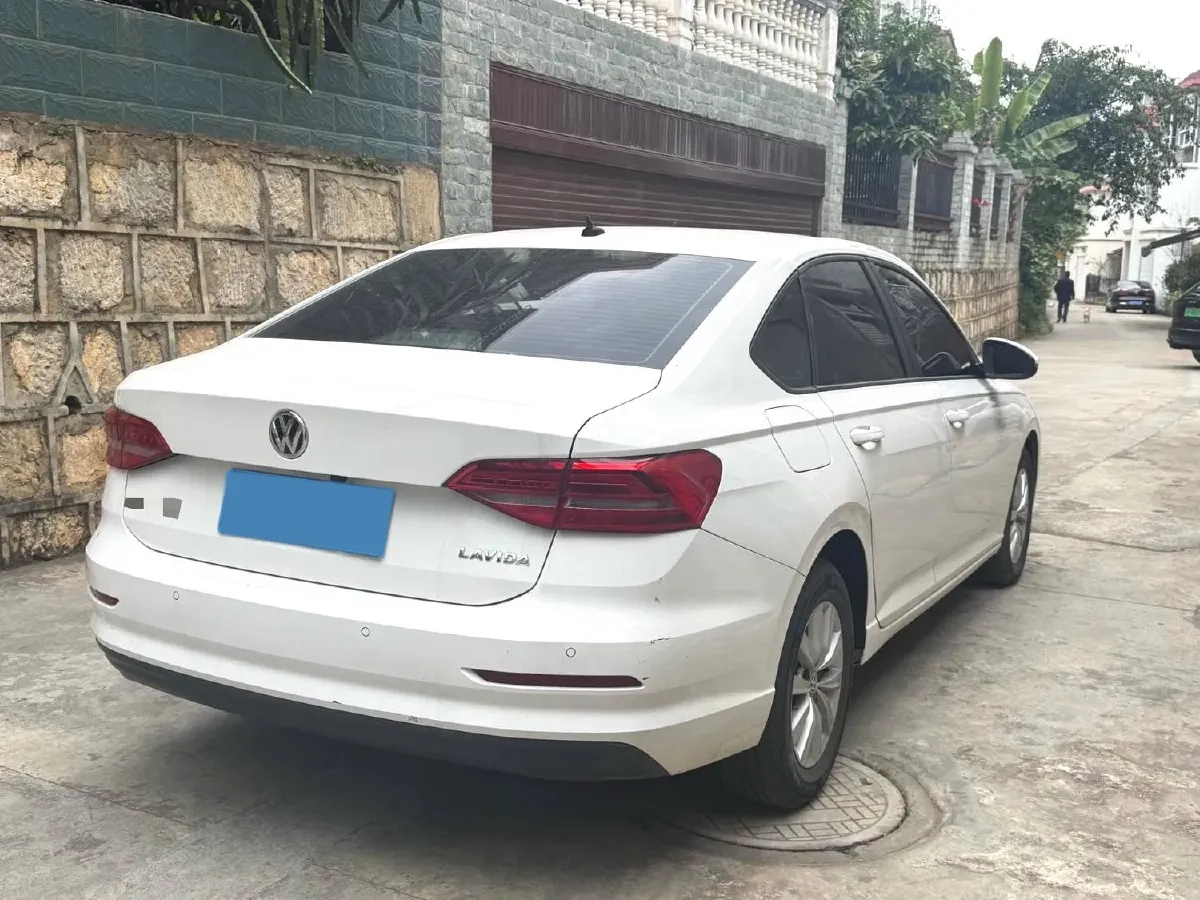 2021 Volkswagen Lavida 1.5L 113HP L4 6AT,autocango,china used car exporter,china ev exporter,chinese used car exporter,chinese used ev exporter