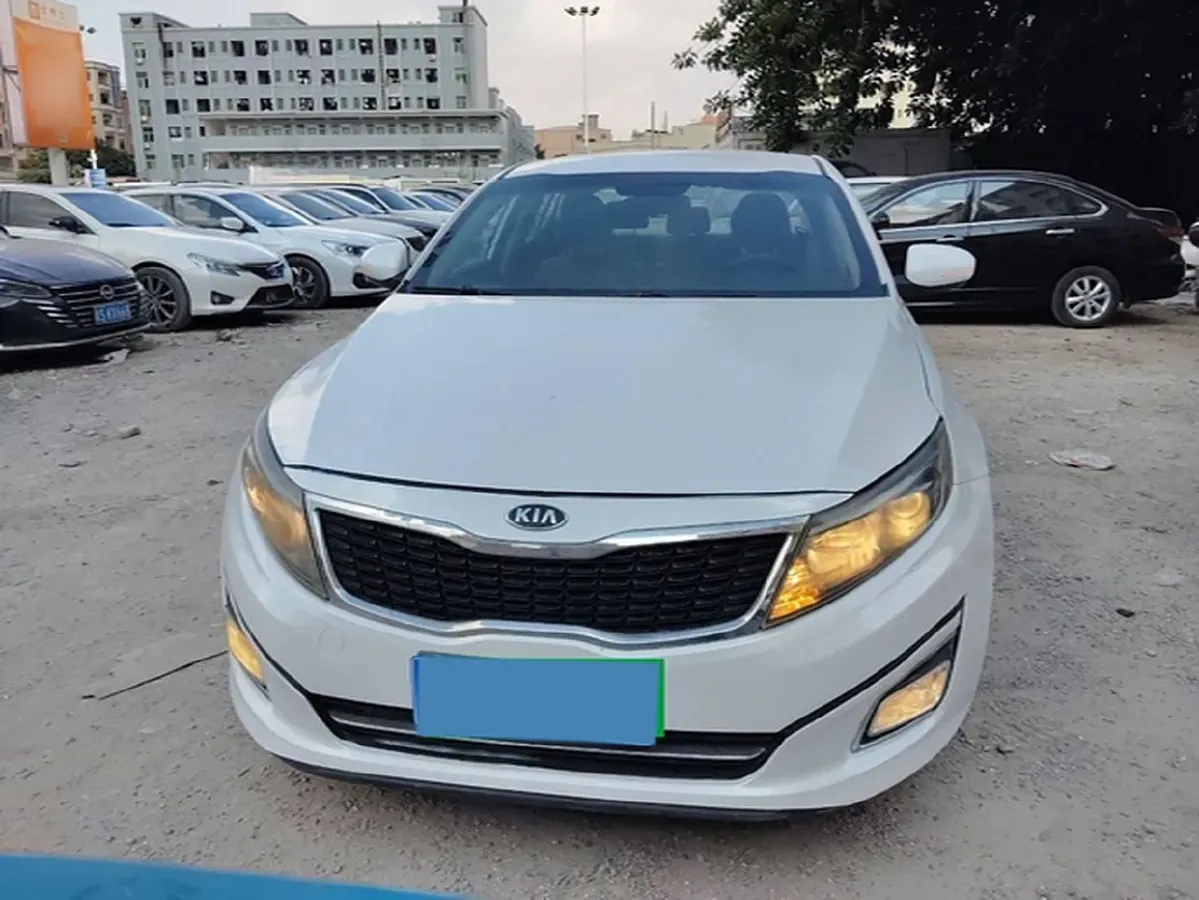 2016 Kia K5 2.0L 161HP L4 6AT,autocango,china used car exporter,china ev exporter,chinese used car exporter,chinese used ev exporter
