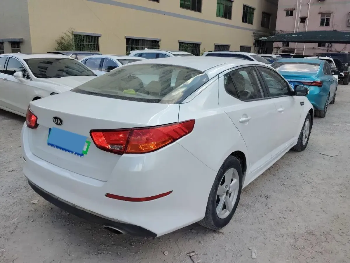 2016 Kia K5 2.0L 161HP L4 6AT,autocango,china used car exporter,china ev exporter,chinese used car exporter,chinese used ev exporter