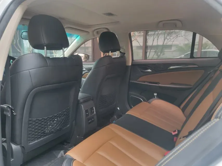 2018 BYD Qin 1.5T 154HP L4 6DCT PHEV 15.2KWH,autocango,china used car exporter,china ev exporter,chinese used car exporter,chinese used ev exporter