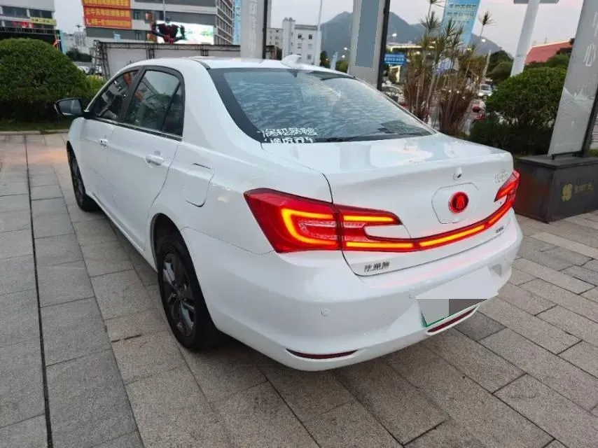 2017 BYD Qin 1.5T 154HP L4 6DCT PHEV,autocango,china used car exporter,china ev exporter,chinese used car exporter,chinese used ev exporter