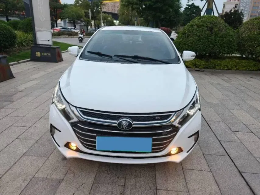 2017 BYD Qin 1.5T 154HP L4 6DCT PHEV,autocango,china used car exporter,china ev exporter,chinese used car exporter,chinese used ev exporter