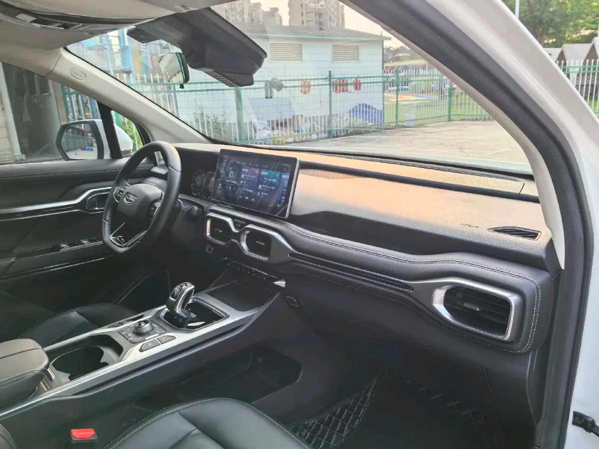 2020 Geely Okavango 1.8T 184HP L4 7DCT,autocango,china used car exporter,china ev exporter,chinese used car exporter,chinese used ev exporter