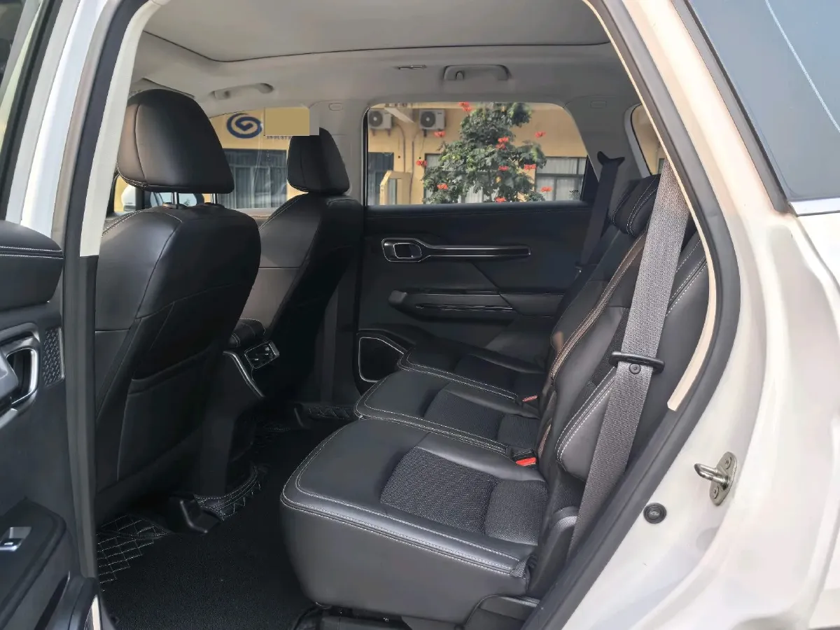 2020 Geely Okavango 1.8T 184HP L4 7DCT,autocango,china used car exporter,china ev exporter,chinese used car exporter,chinese used ev exporter