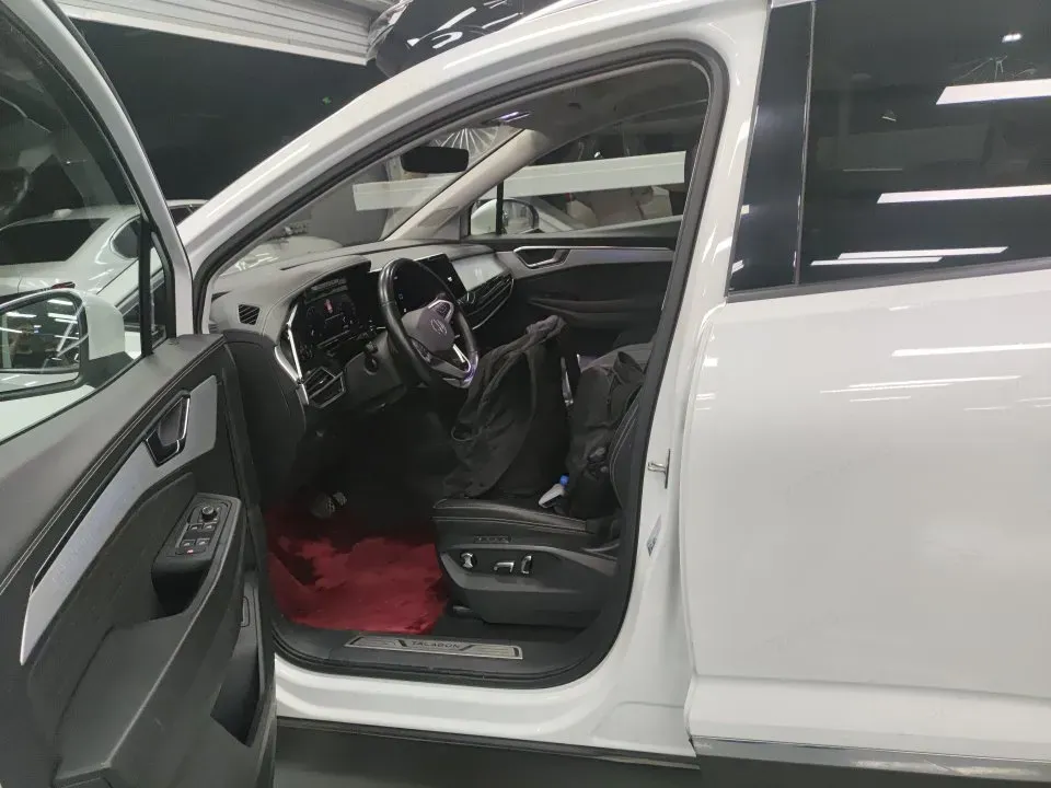 2021 Volkswagen Talagon 2.0T 220HP L4 7DCT,autocango,china used car exporter,china ev exporter,chinese used car exporter,chinese used ev exporter