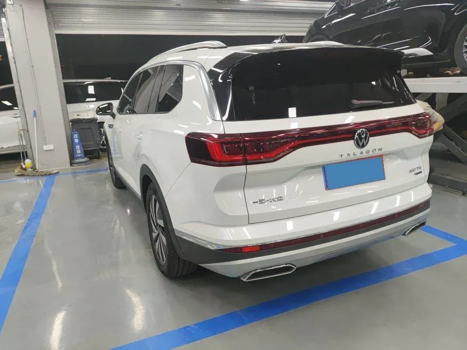 2021 Volkswagen Talagon 2.0T 220HP L4 7DCT,autocango,china used car exporter,china ev exporter,chinese used car exporter,chinese used ev exporter