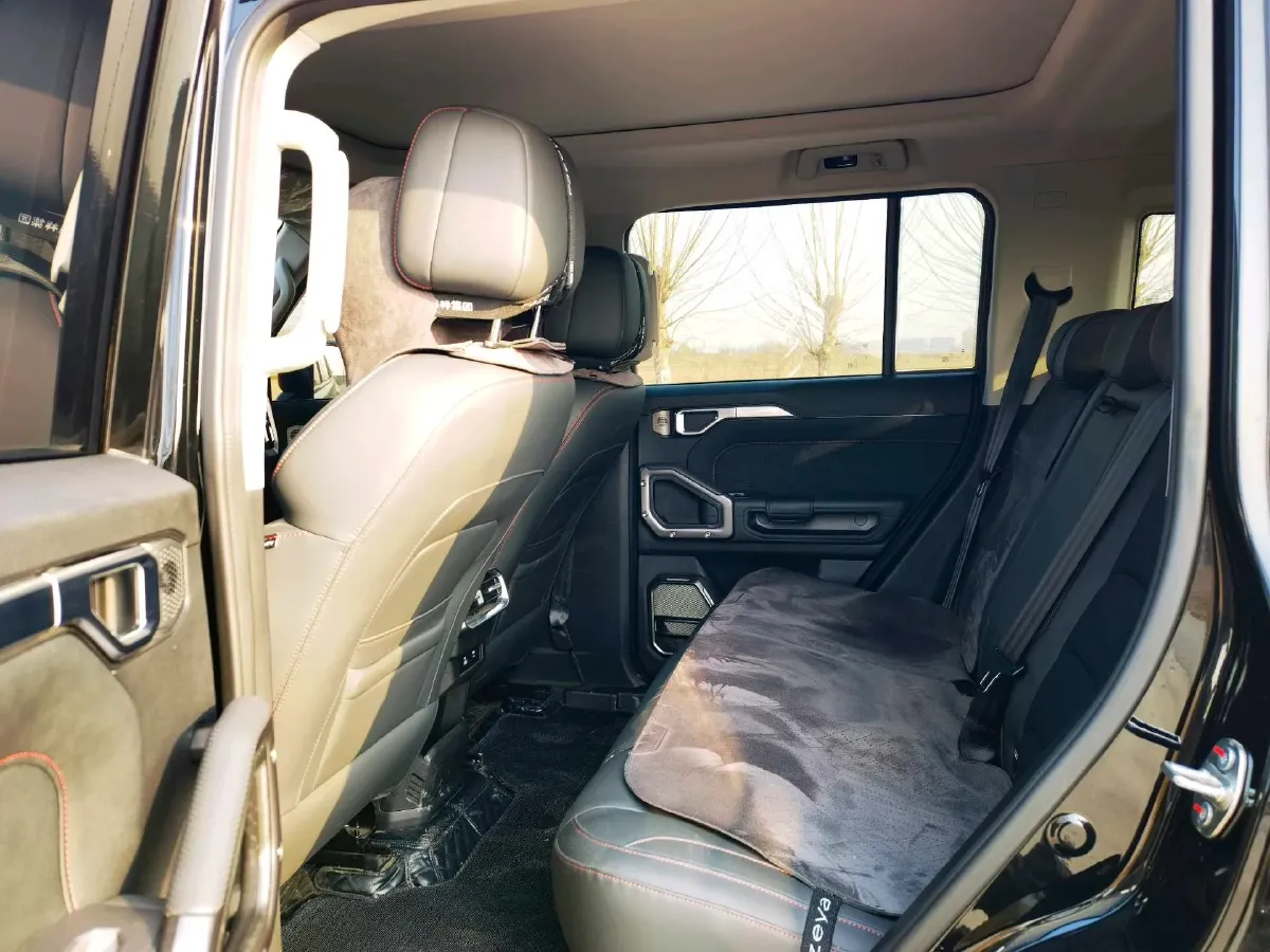 2023 Jetour Traveller 2.0T 254HP L4 7DCT,autocango,china used car exporter,china ev exporter,chinese used car exporter,chinese used ev exporter