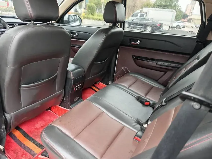 2017 LiFan MaiWei 1.8L 133HP L4 5AT,autocango,china used car exporter,china ev exporter,chinese used car exporter,chinese used ev exporter