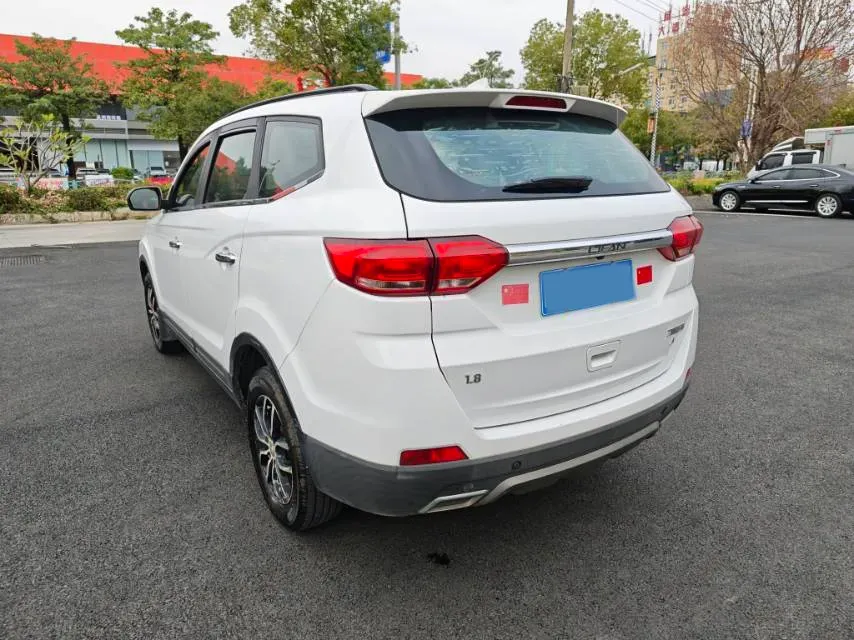 2017 LiFan MaiWei 1.8L 133HP L4 5AT,autocango,china used car exporter,china ev exporter,chinese used car exporter,chinese used ev exporter