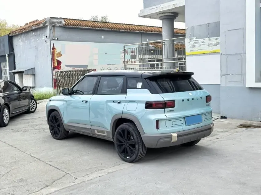 2023 Geely ICON 1.5T 181HP L4 7DCT,autocango,china used car exporter,china ev exporter,chinese used car exporter,chinese used ev exporter